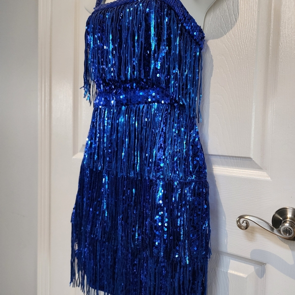 🆕️Sequin Tassel Dress - Picture 5 of 16